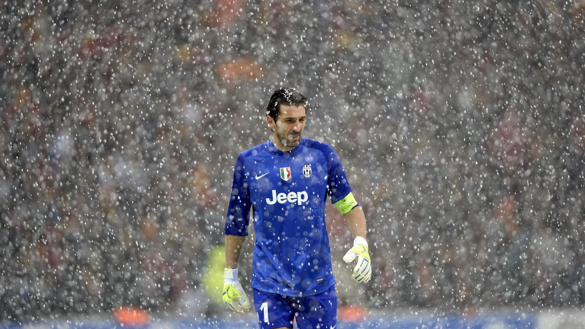 天价转会震惊整个足球圈